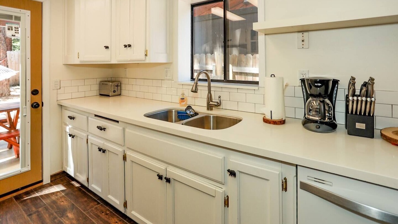 Photo of Kitchen in Big Bear