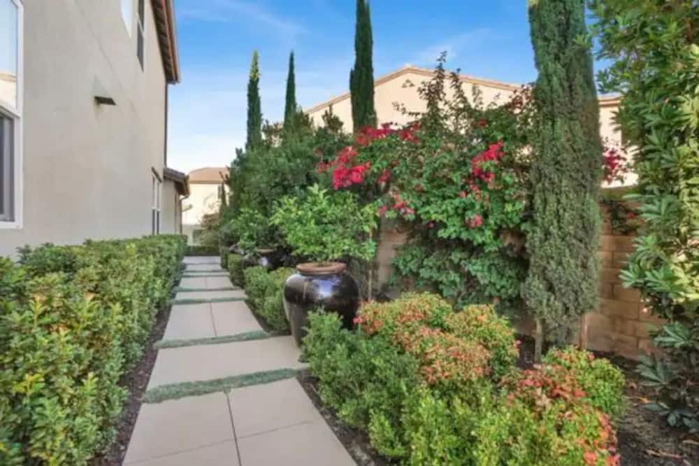 Photo of Outdoor in Laguna Niguel