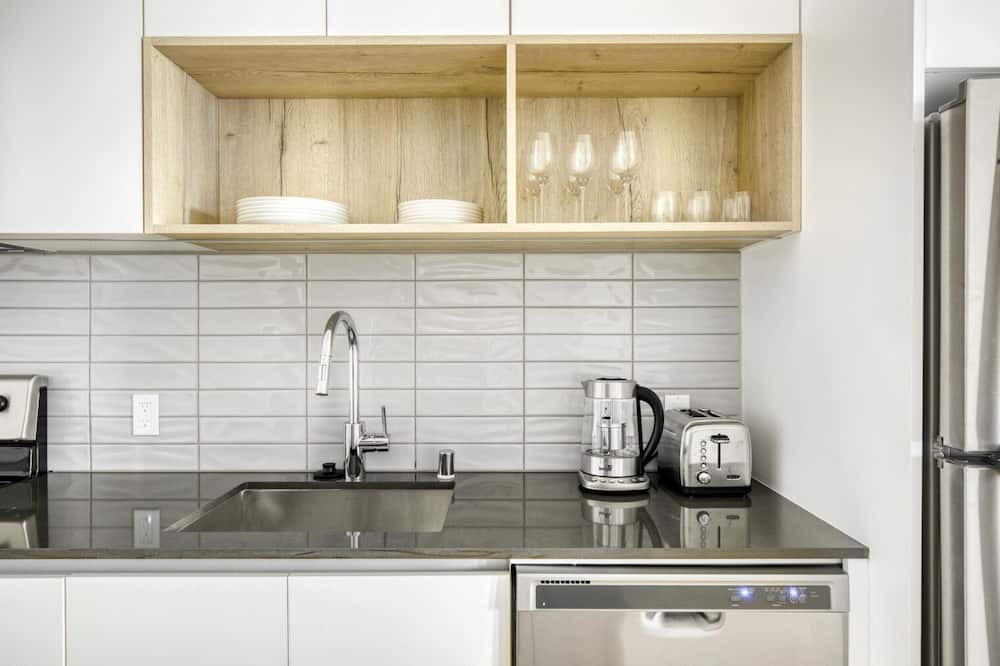 Photo of Kitchen in Silver Lake