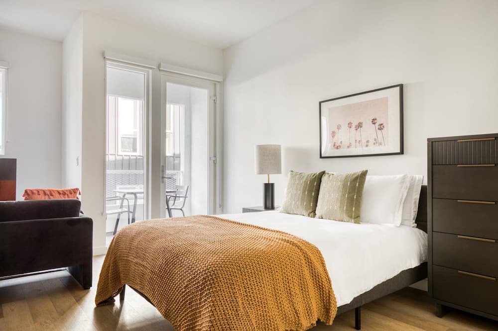 Photo of Bedroom in Silver Lake