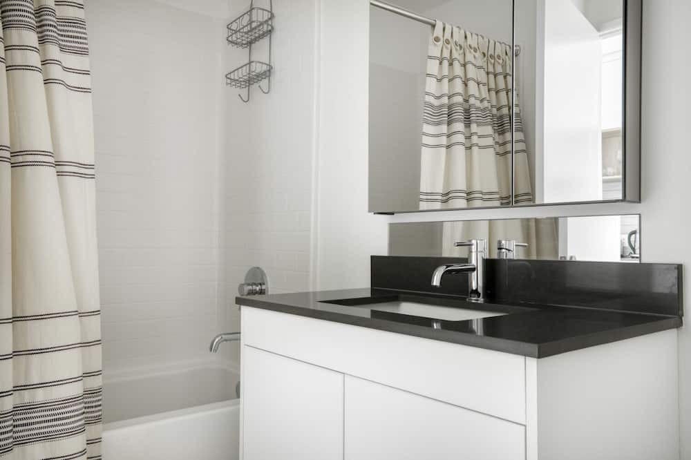 Photo of Bathroom in Silver Lake