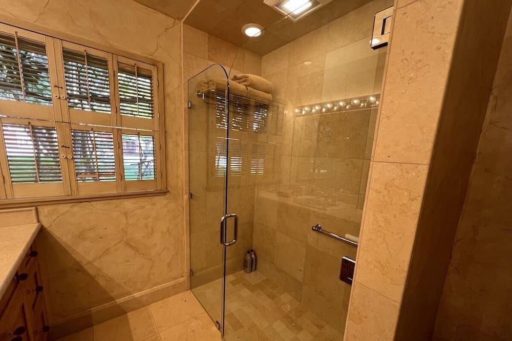Photo of Bathroom in Greenfield