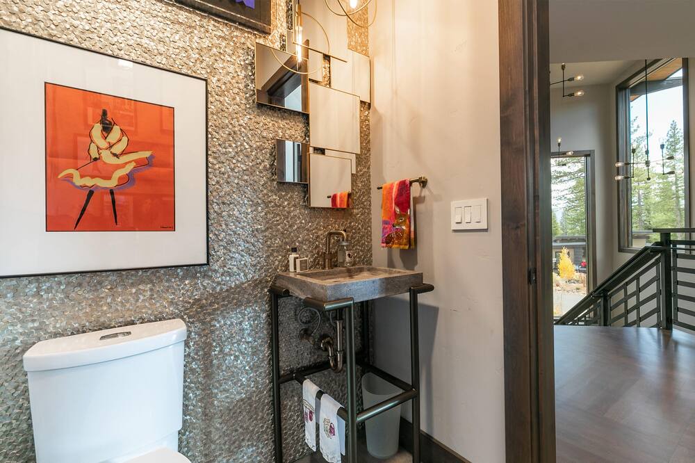 Photo of Bedroom in Ponderosa Palisades