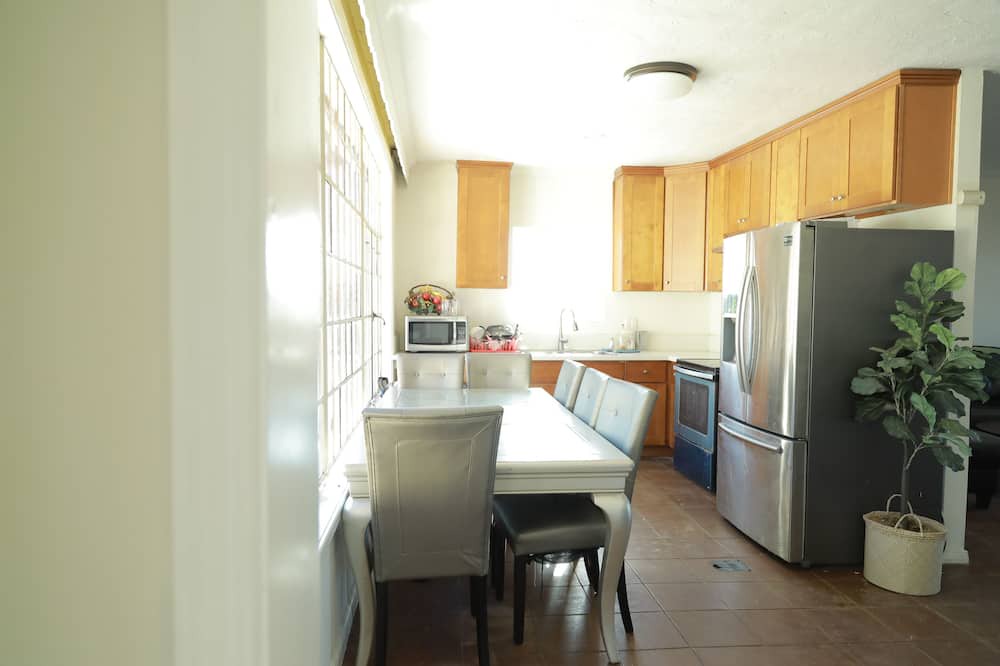 Photo of Kitchen in Los Angeles County