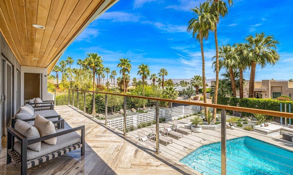 Photo of Outdoor in Little Tuscany