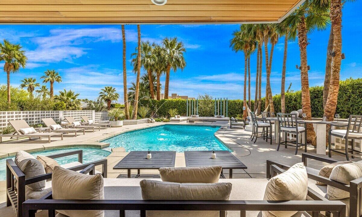 Photo of Outdoor in Little Tuscany
