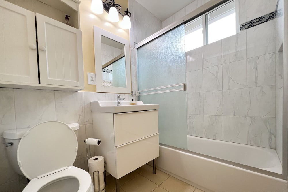 Photo of Bathroom in Norwalk