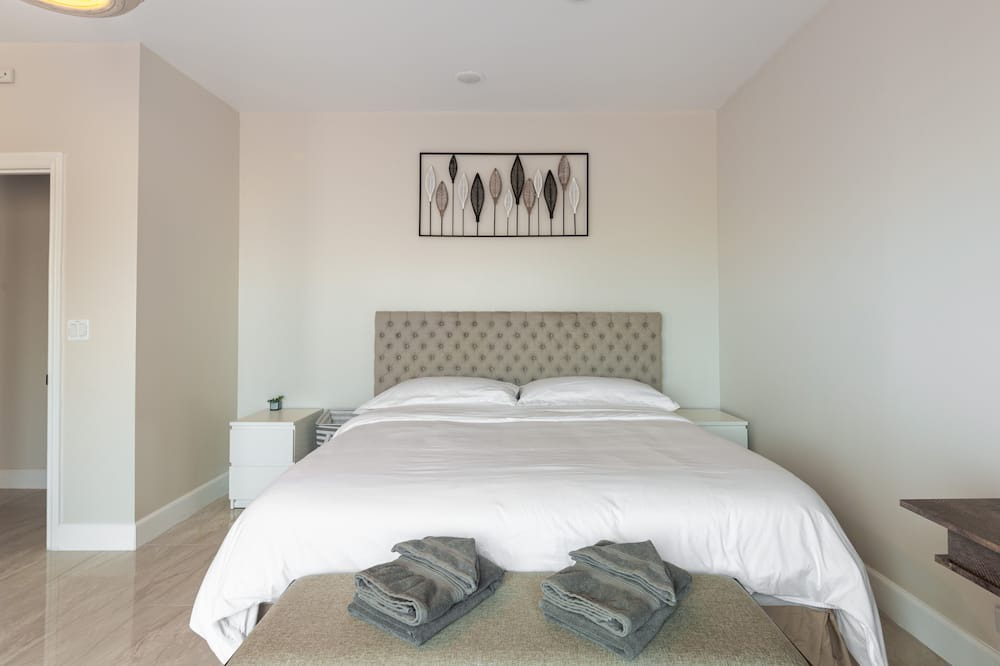 Photo of Bedroom in Lennox