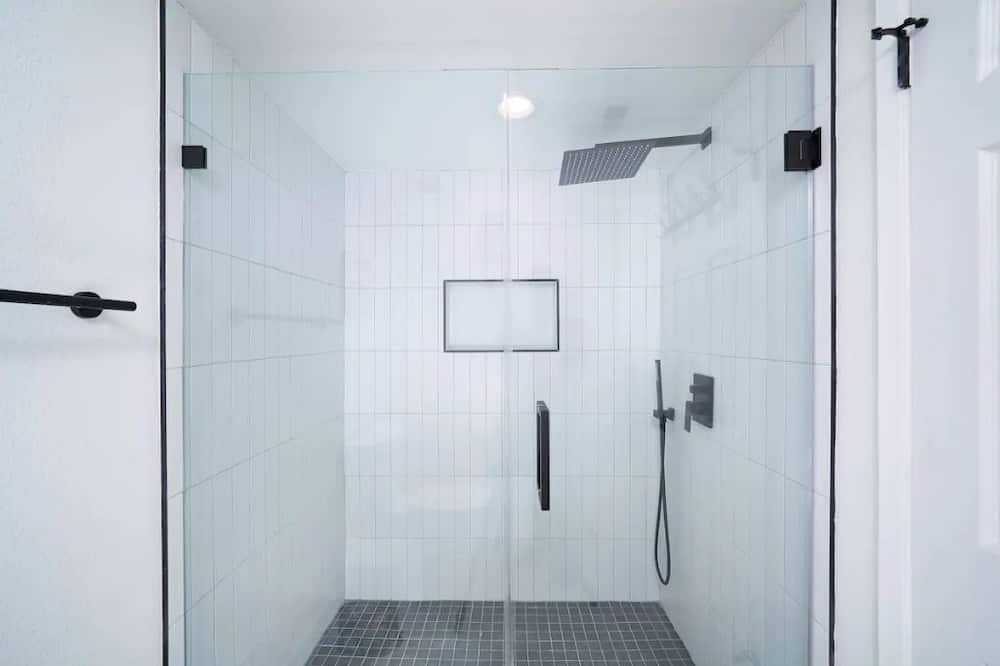 Photo of Bathroom in Fullerton