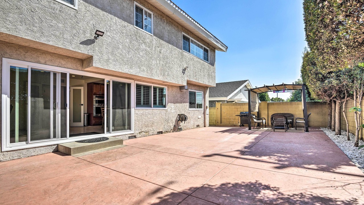 Photo of Outdoor in West Carson