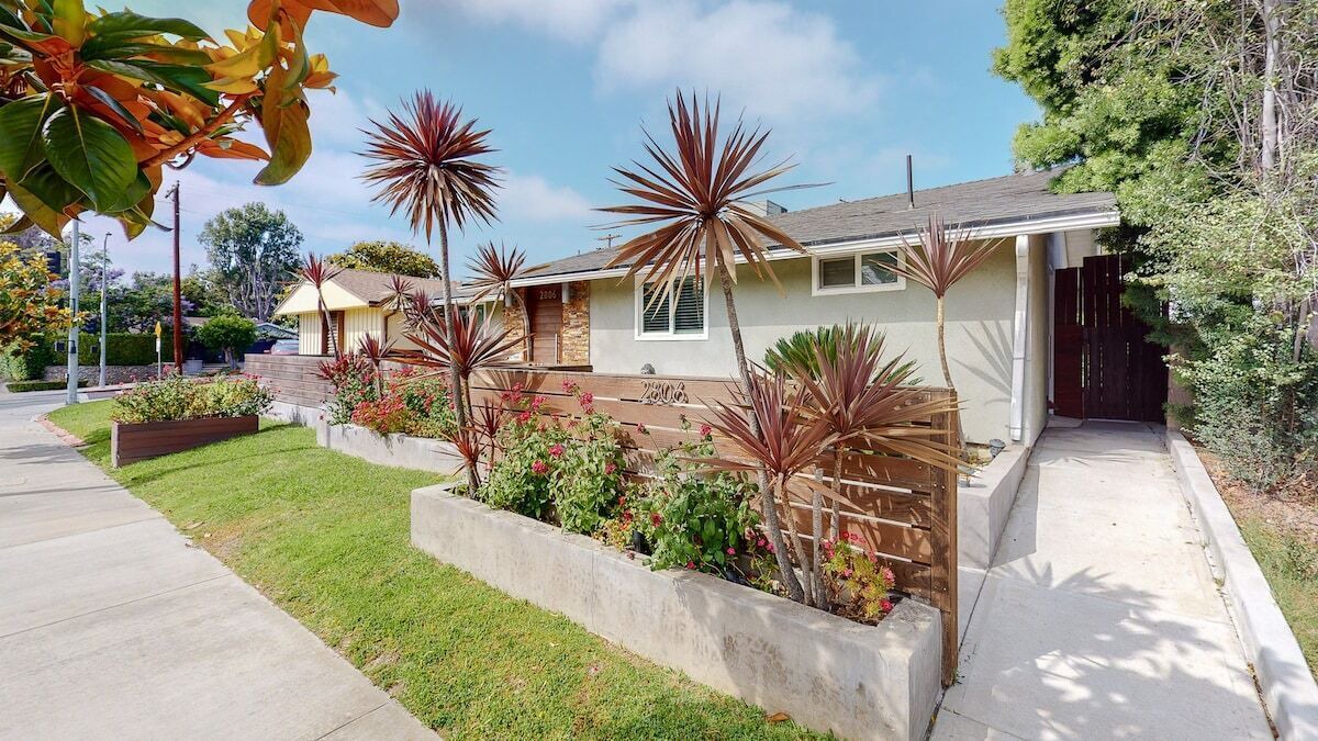 Photo of Outdoor in West Los Angeles