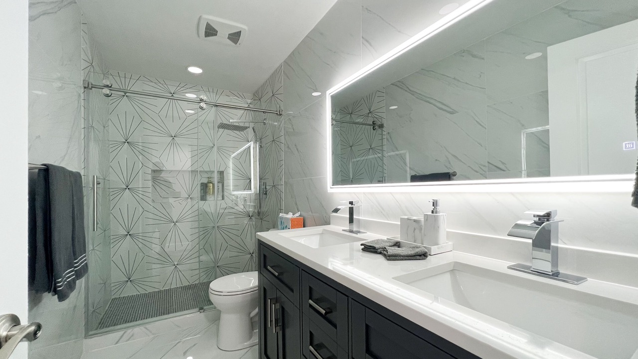 Photo of Bathroom in Fountain Valley