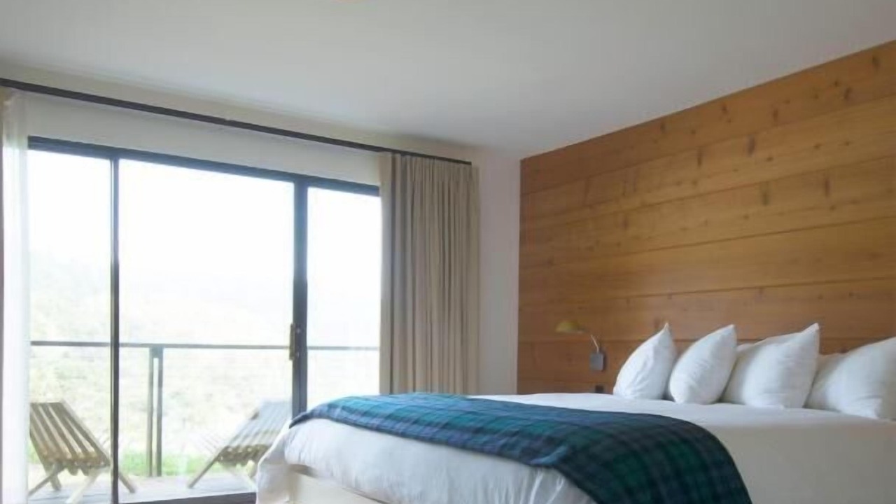 Photo of Bedroom in Timber Cove