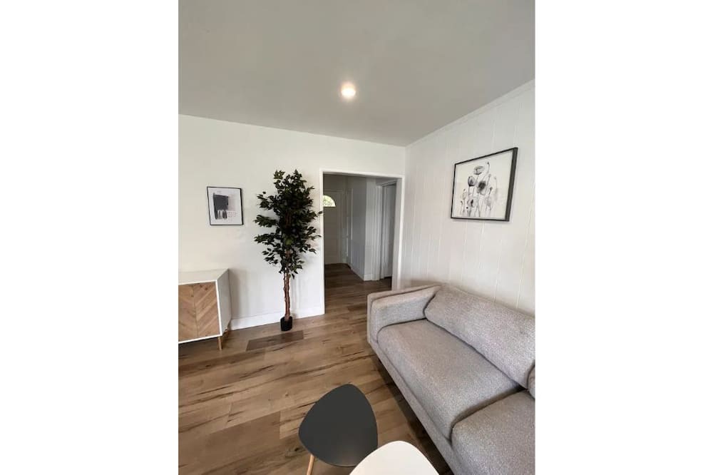 Photo of Bedroom in Northridge