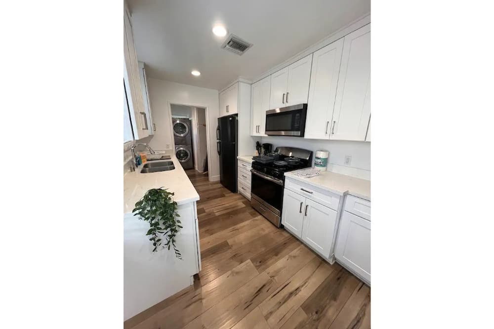 Photo of Kitchen in Northridge