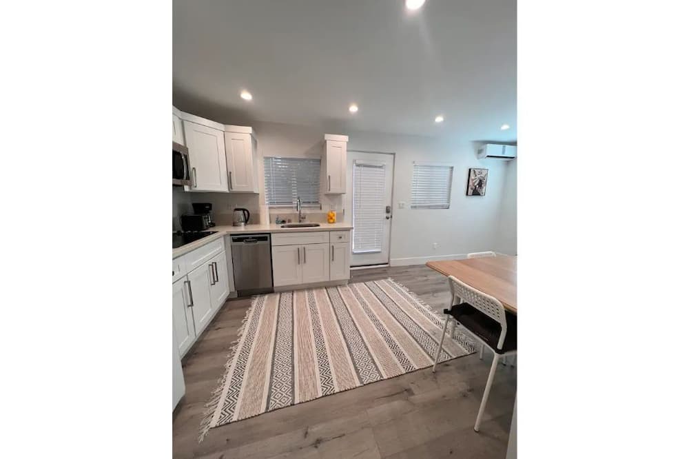 Photo of Kitchen in Northridge