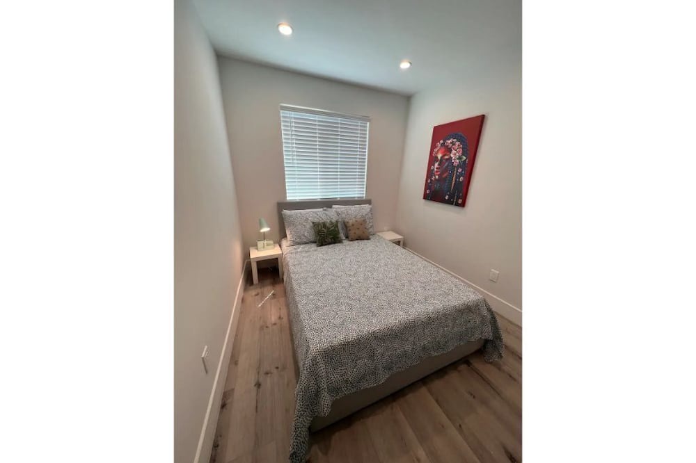 Photo of Bedroom in Northridge