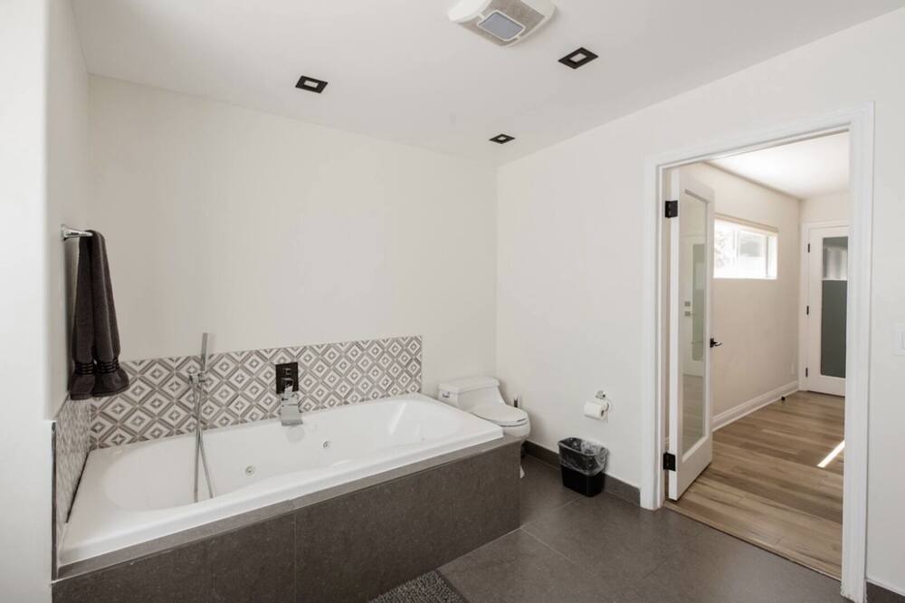 Photo of Bedroom in Melrose