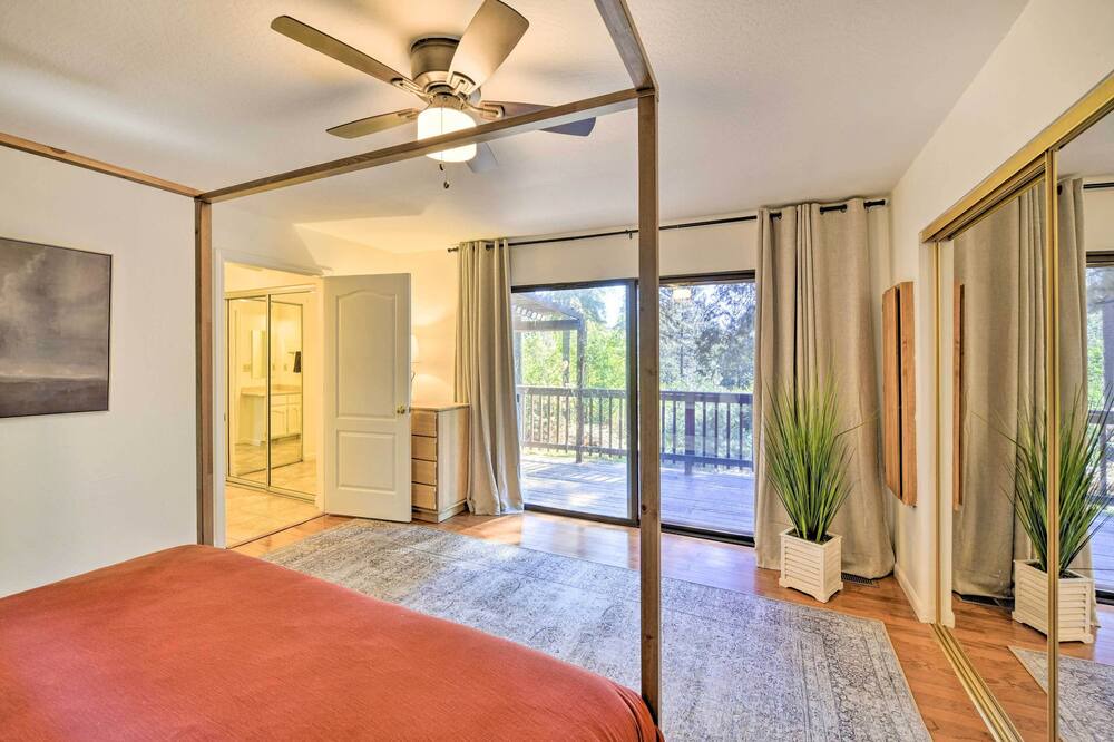 Photo of Bedroom in Pollock Pines