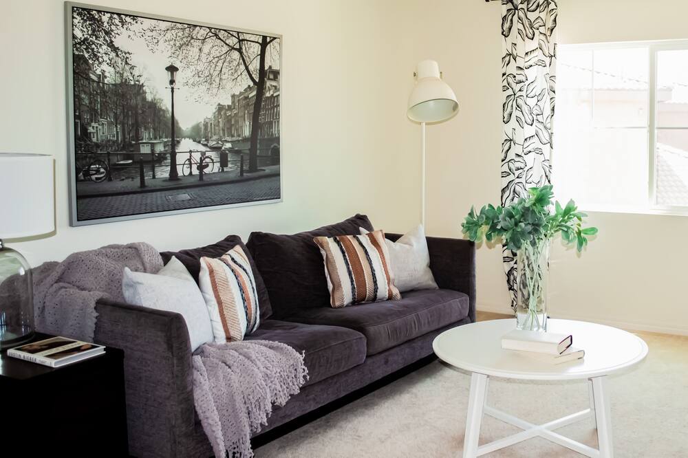 Photo of Bedroom in Mira Loma