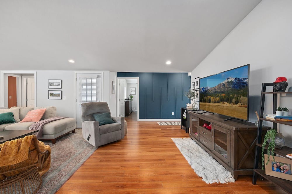 Photo of Livingroom in Northwest Anaheim