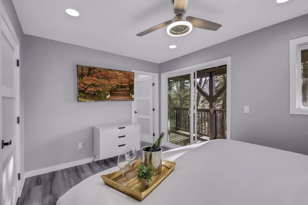 Photo of Others in Arrowhead Villas
