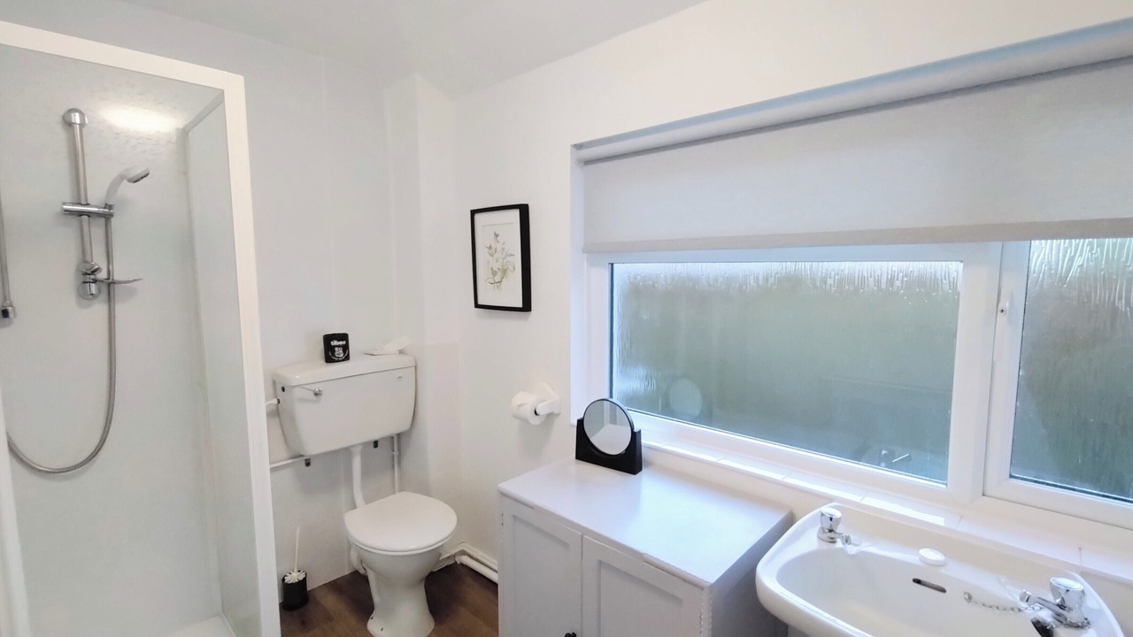 Photo of Bathroom in Porth