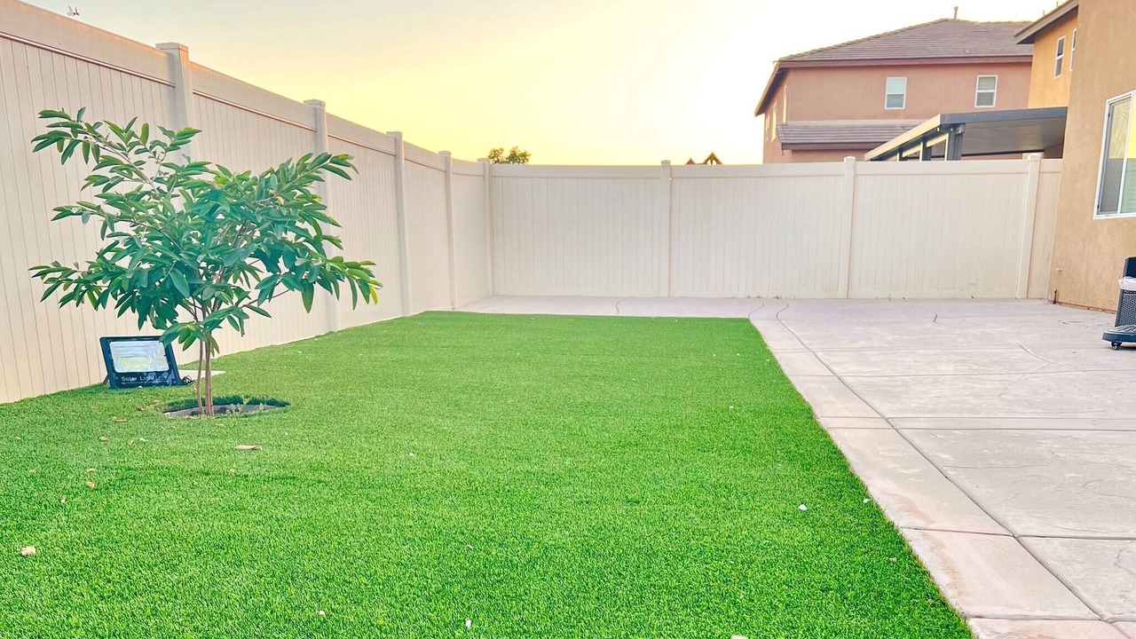 Photo of Outdoor in Glen Avon