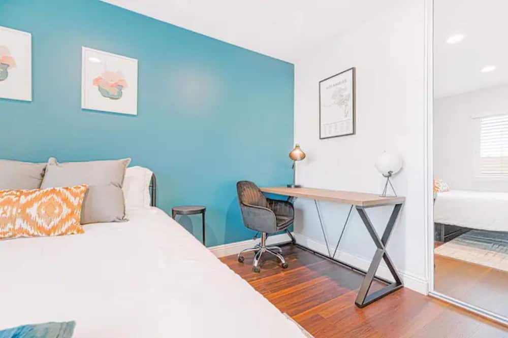 Photo of Bedroom in Montebello
