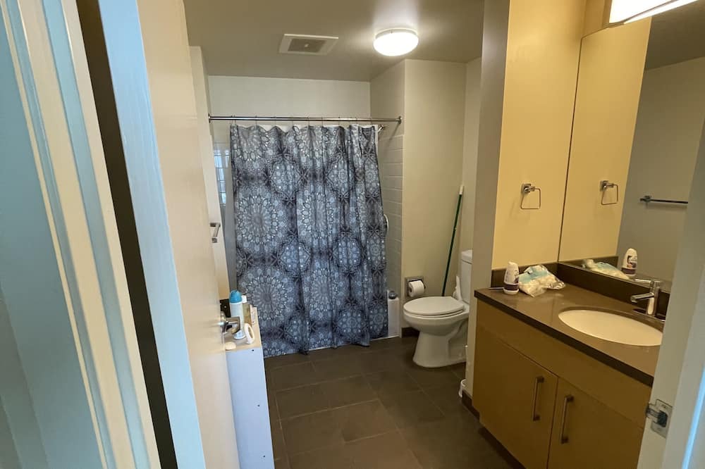 Photo of Bathroom in Central San Pedro