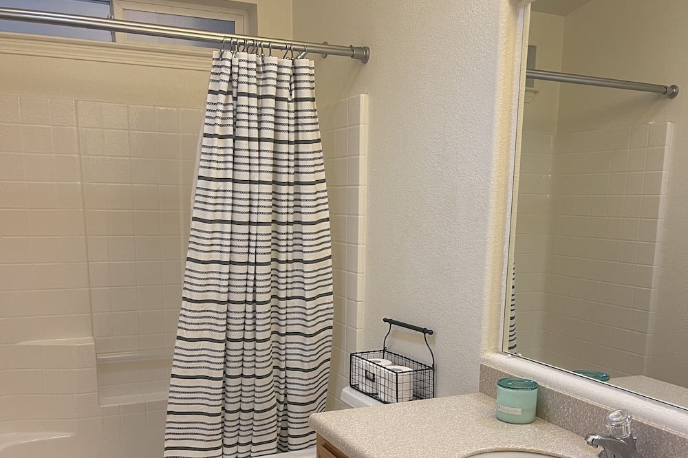 Photo of Bathroom in Warner Springs