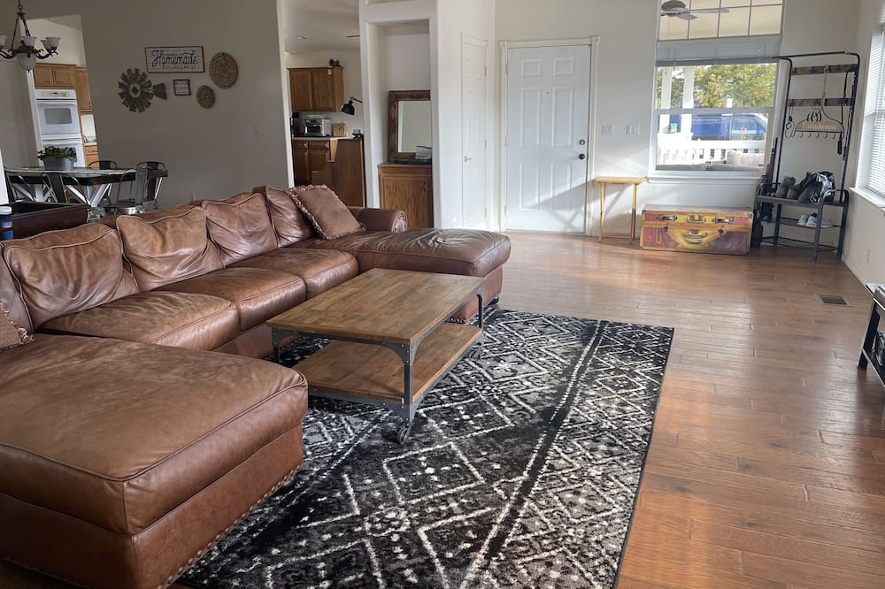 Photo of Bedroom in Warner Springs