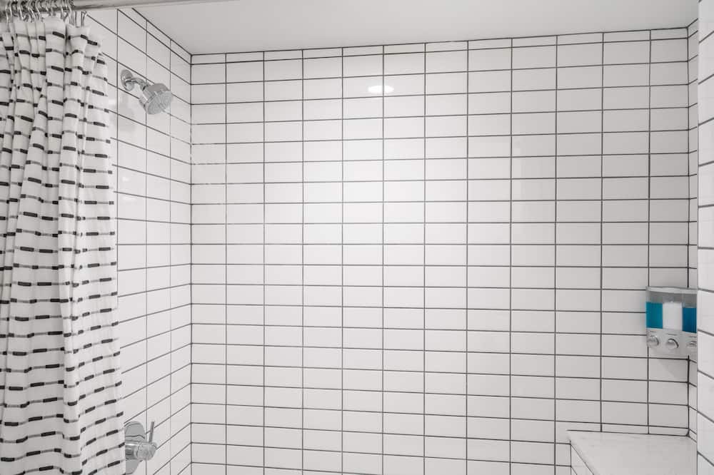 Photo of Bathroom in Los Angeles