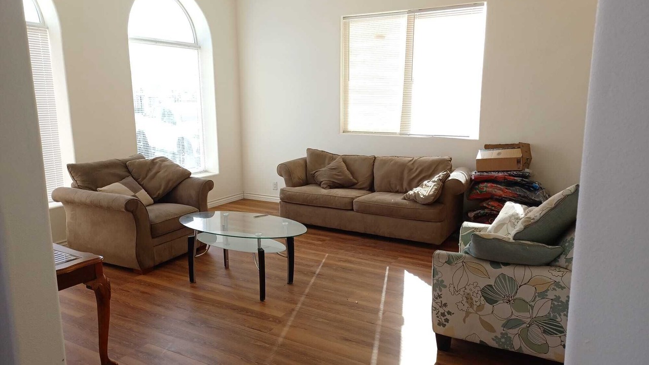 Photo of Livingroom in Lancaster