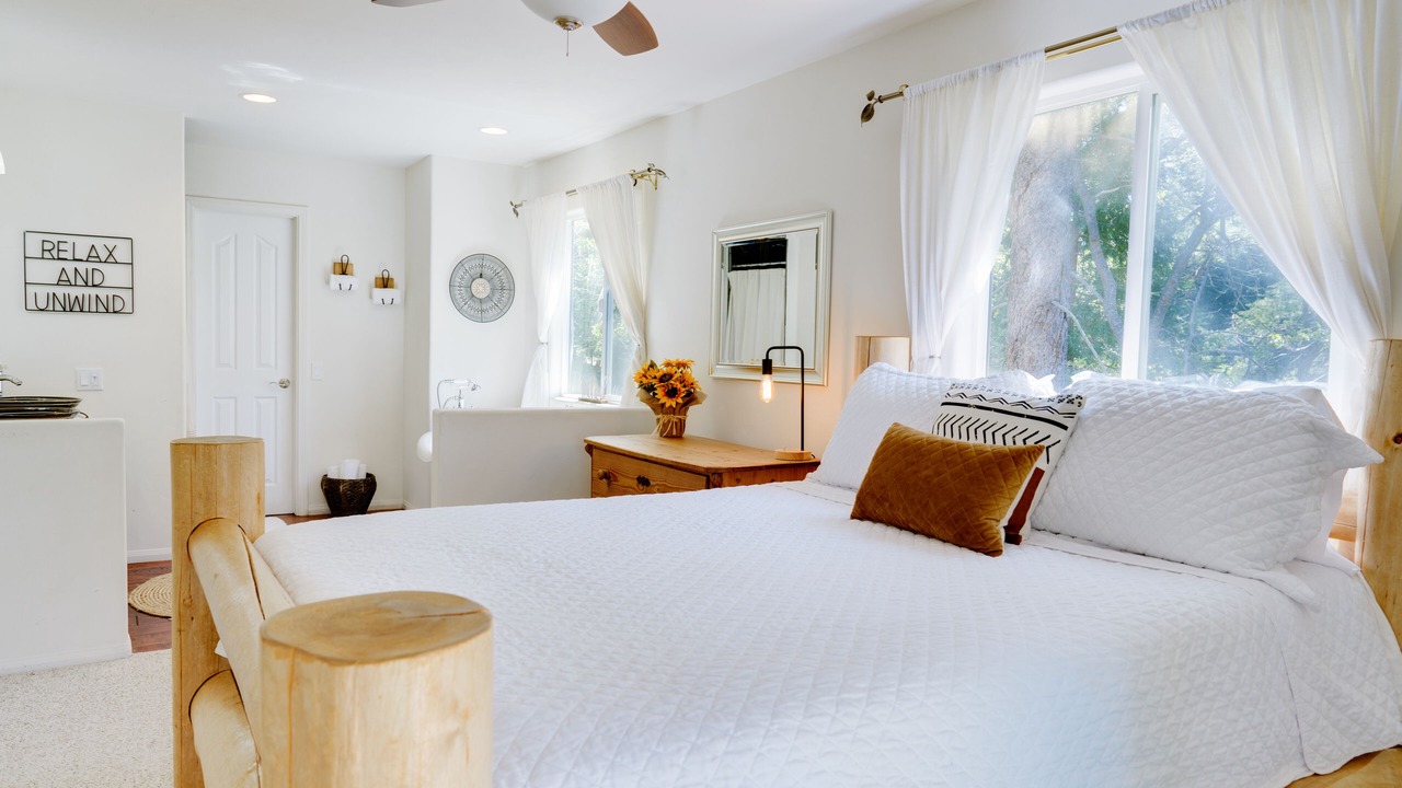Photo of Bedroom in Blue Jay
