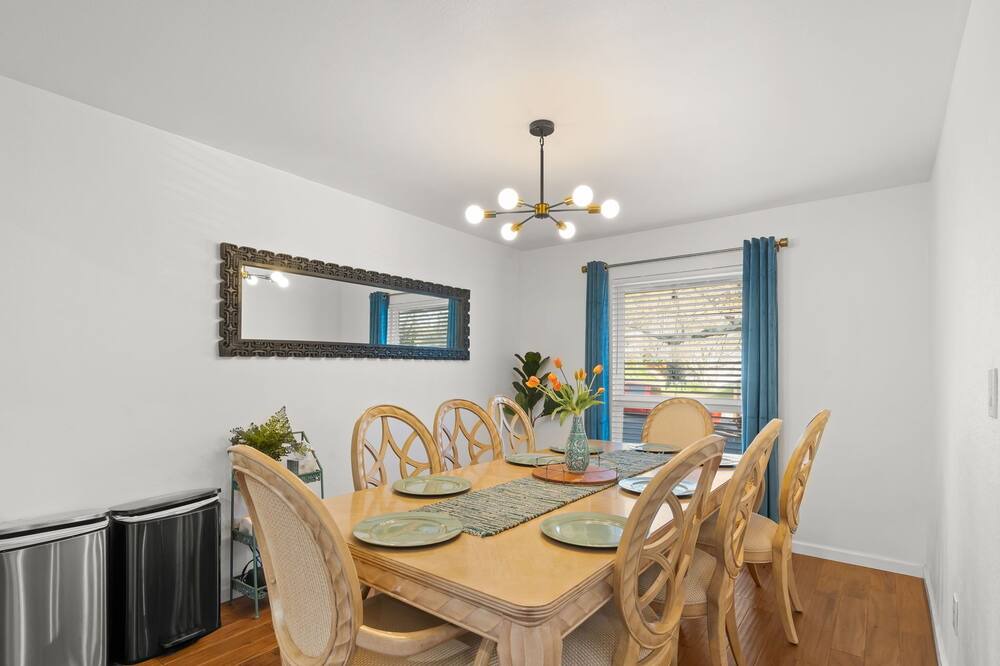Photo of Bedroom in Pinole