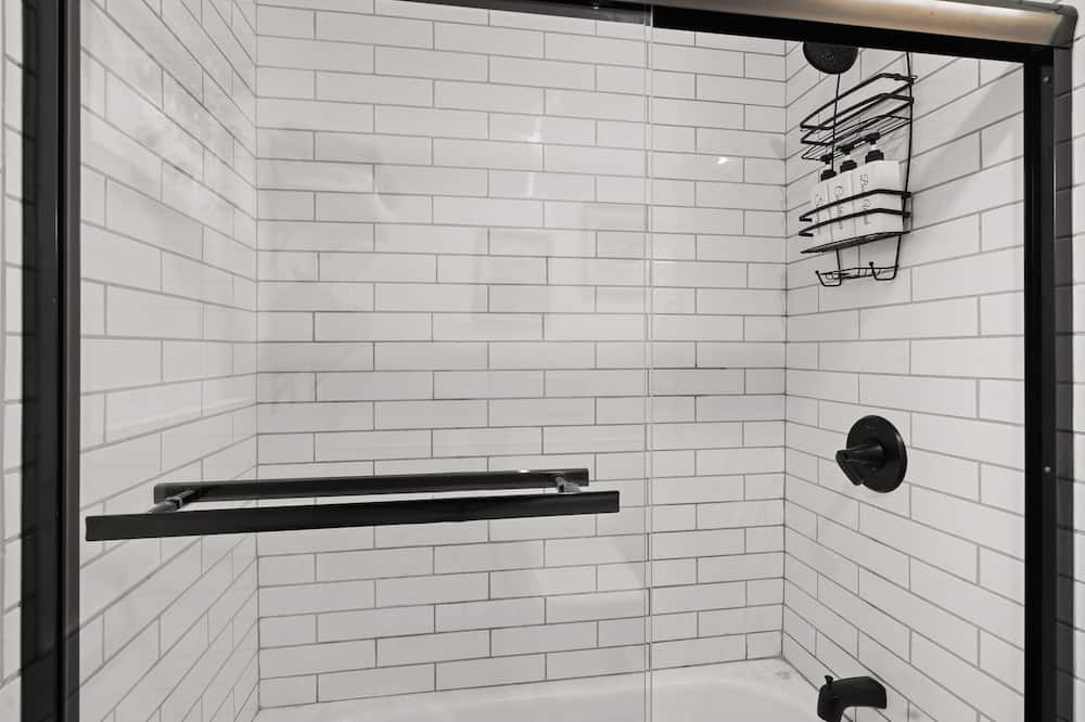 Photo of Bathroom in Pinole