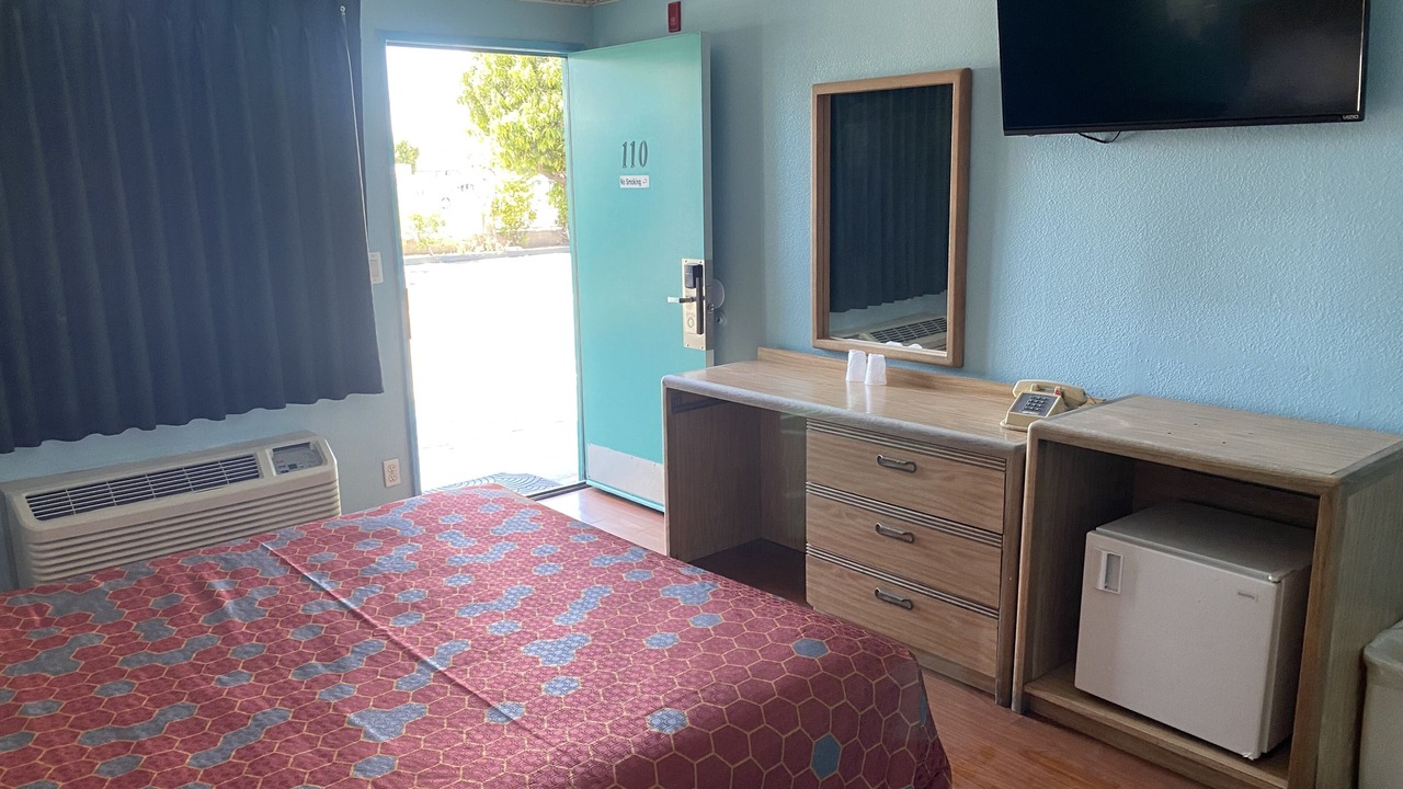 Photo of Bedroom in Southwest Anaheim