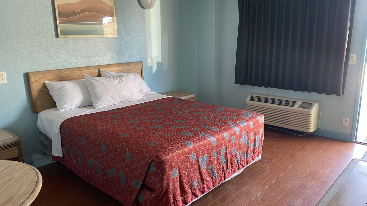 Photo of Bedroom in Southwest Anaheim