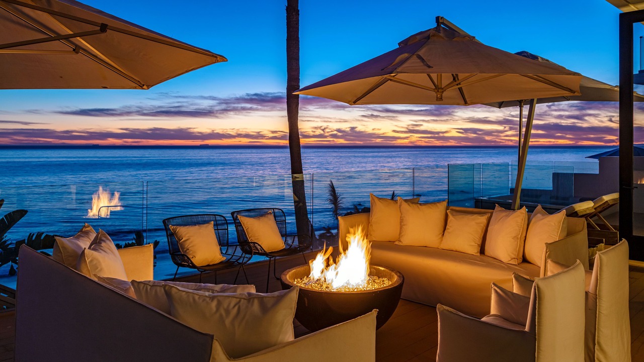 Photo of Patio Balcony in Western Malibu