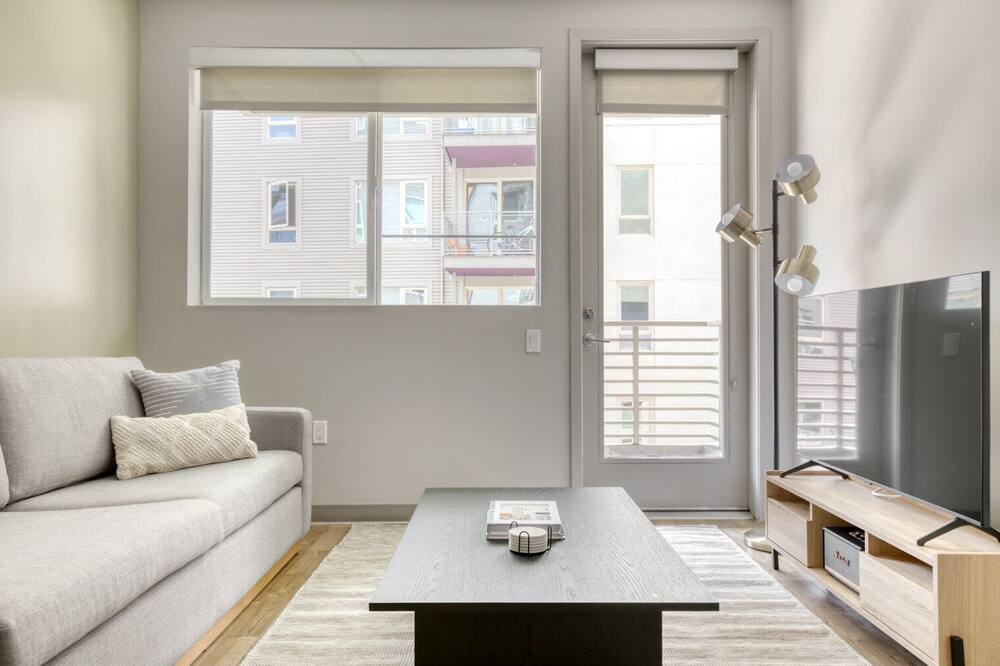 Photo of Livingroom in Little Tokyo