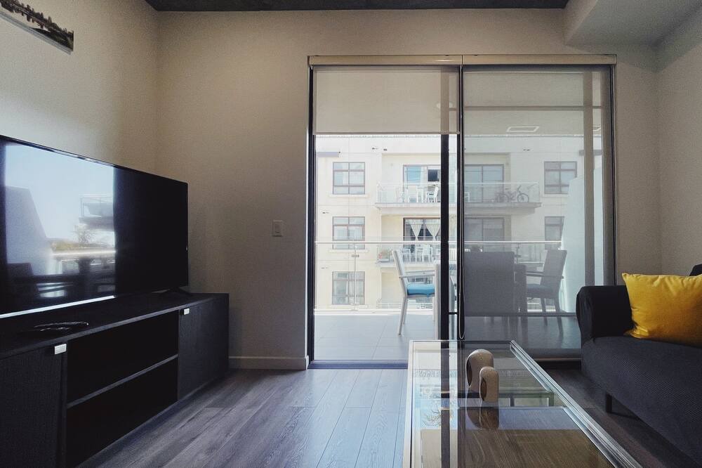 Photo of Livingroom in Downtown