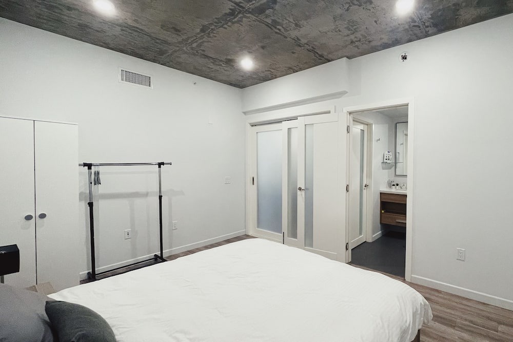 Photo of Bedroom in Downtown