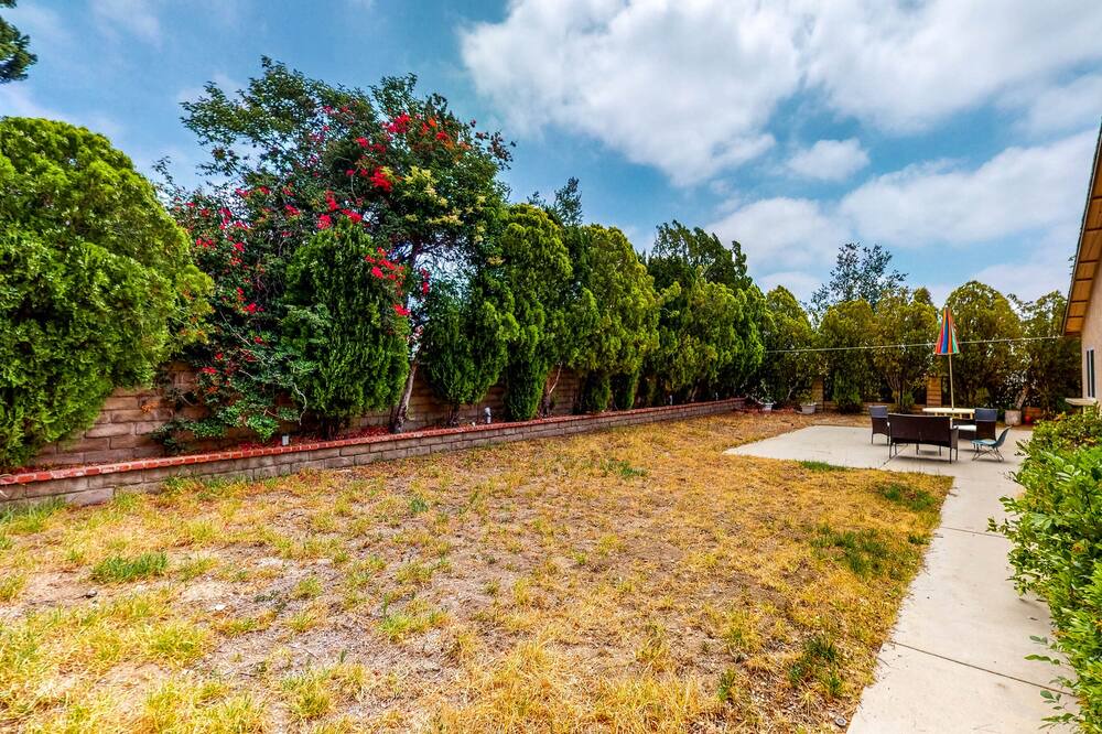 Photo of Others in Sylmar