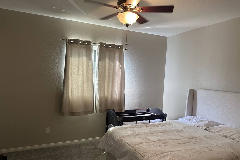 Photo of Bedroom in Rubidoux