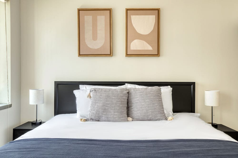 Photo of Bedroom in Financial District
