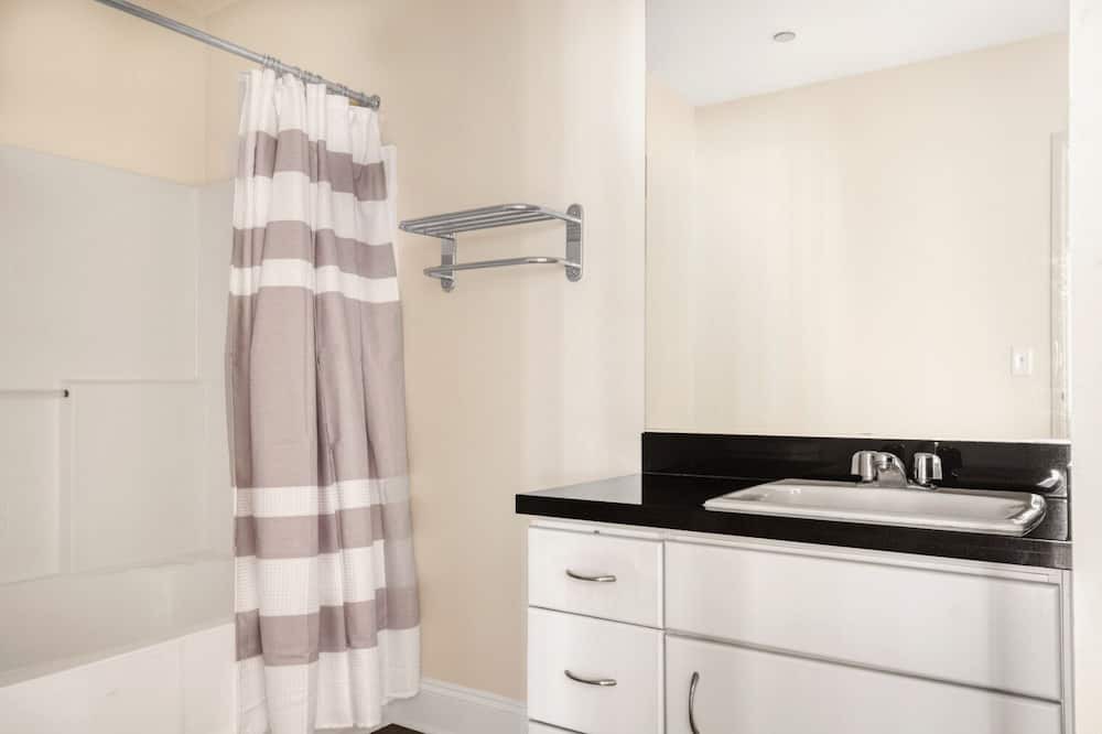 Photo of Bedroom in Financial District