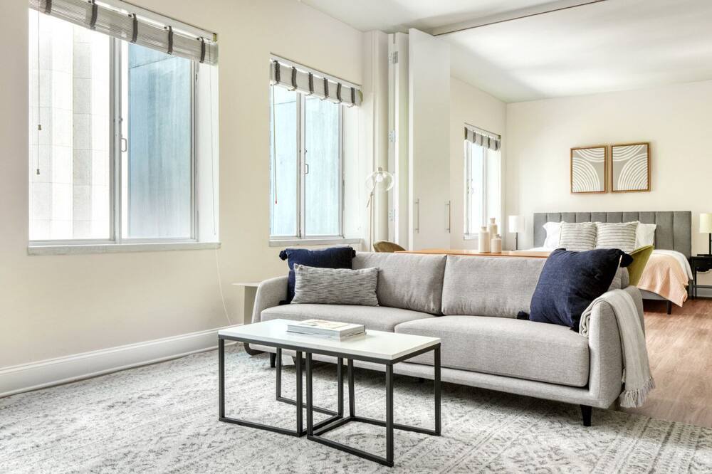 Photo of Bedroom in Financial District