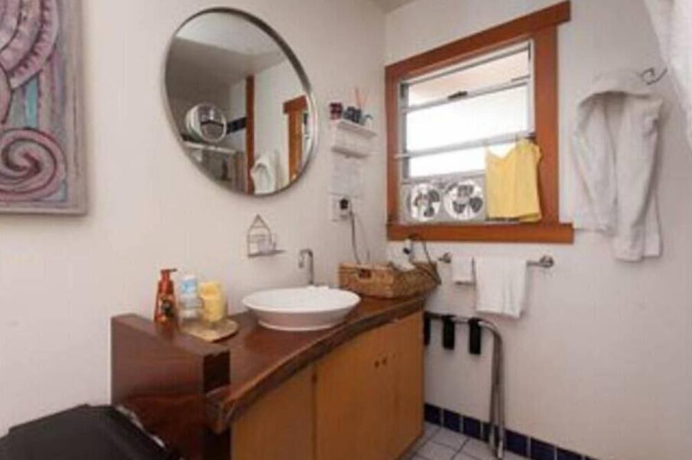 Photo of Bathroom in Norma Triangle