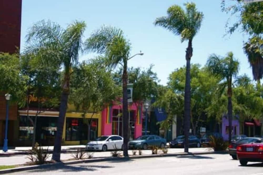 Photo of Outdoor in Norma Triangle